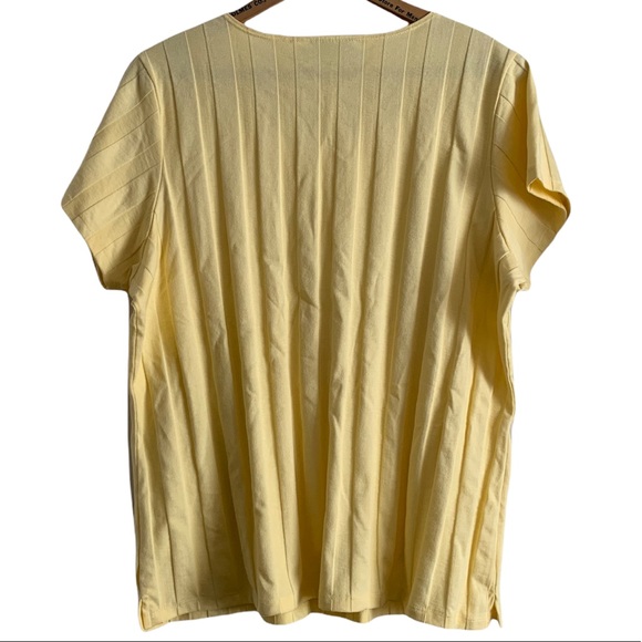 Denim & Co. Women’s Yellow Top size IX - Picture 2 of 13